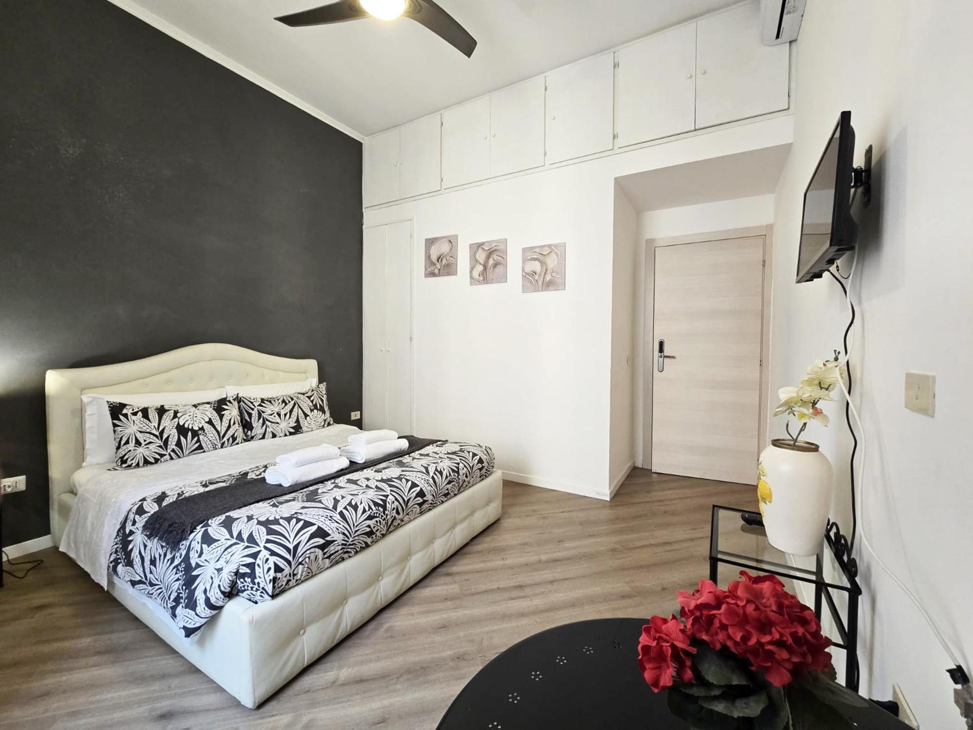 Myomax Guesthouse Rzym Zewnętrze zdjęcie