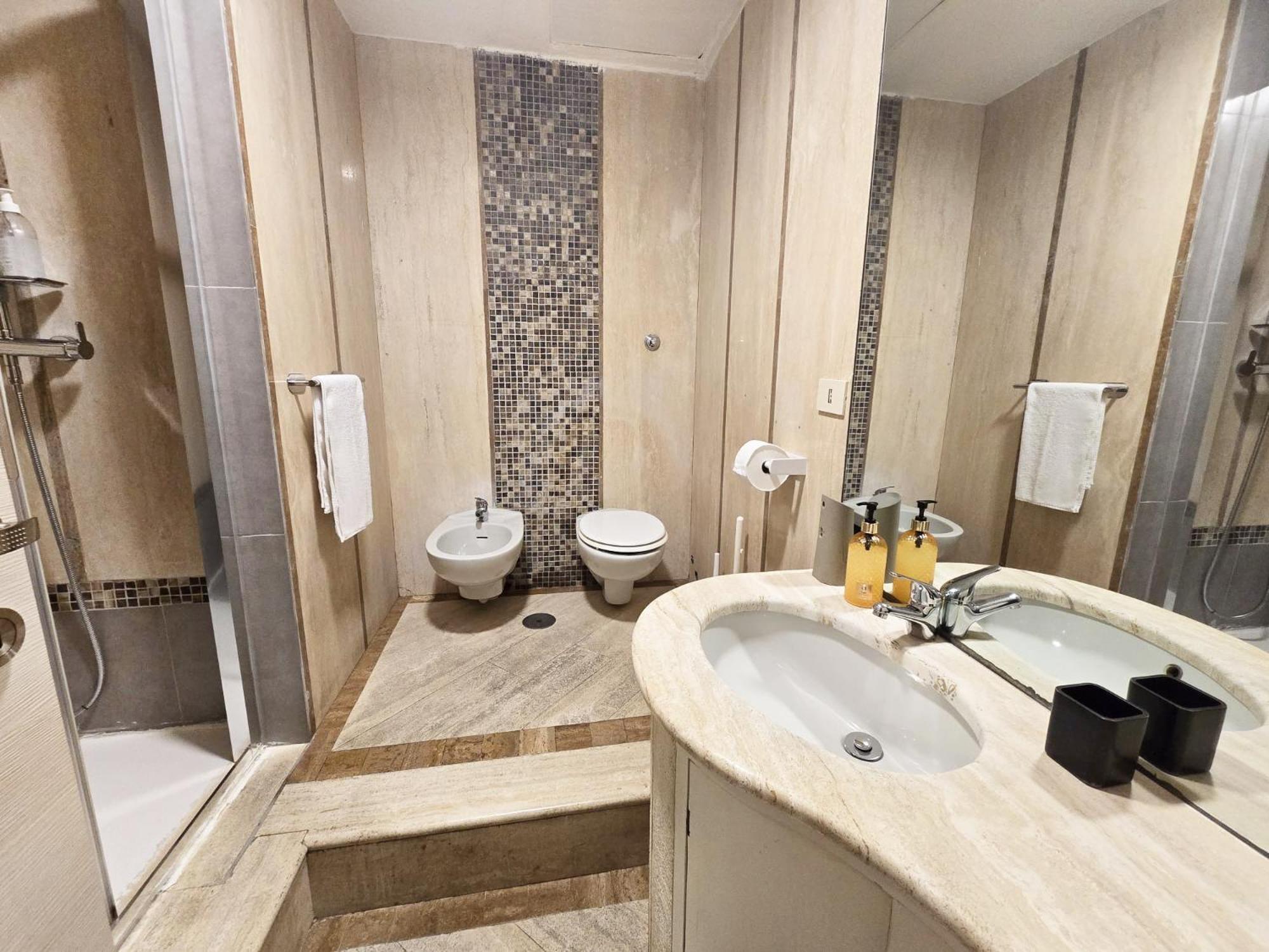 Myomax Guesthouse Rzym Zewnętrze zdjęcie