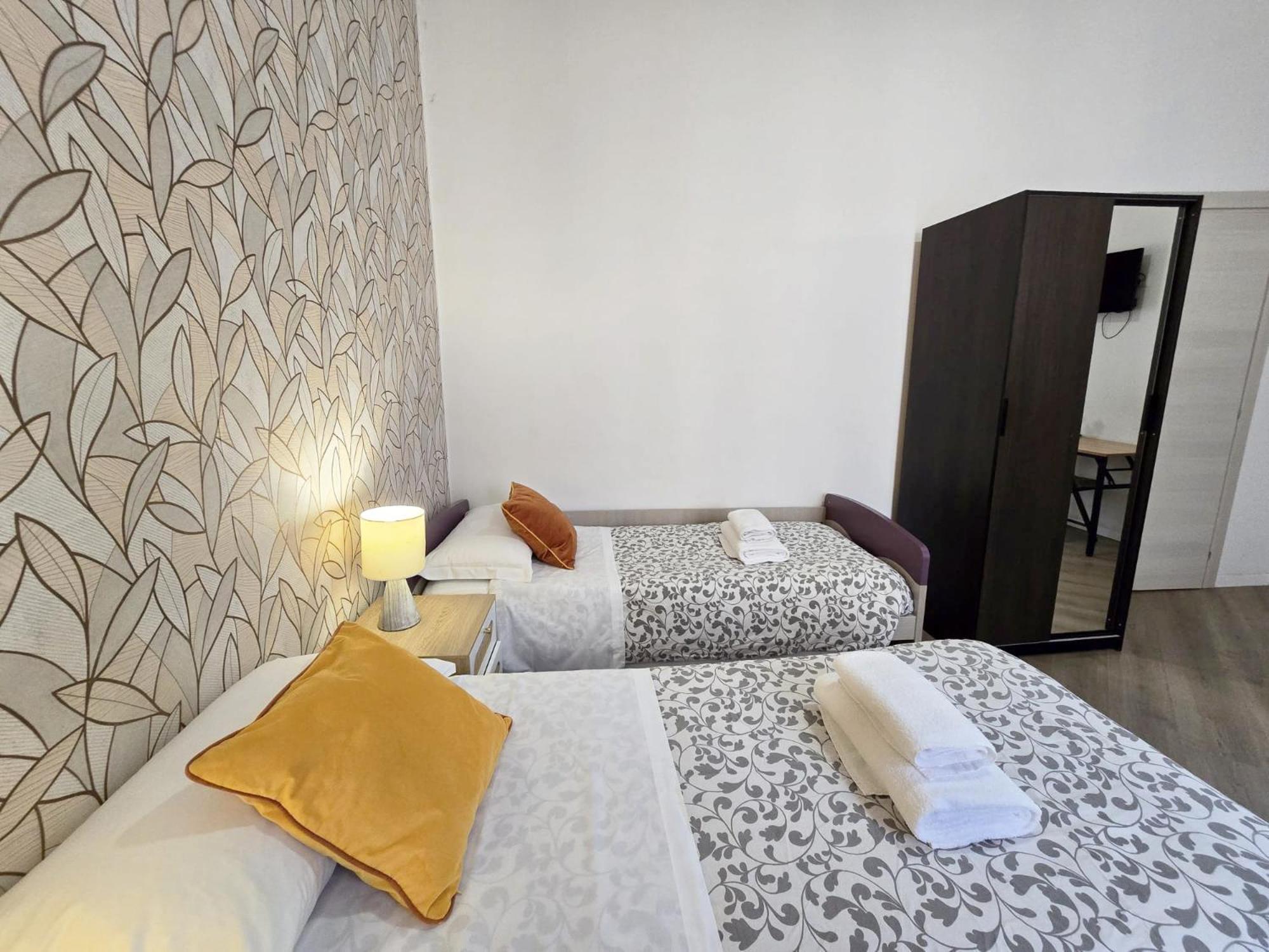 Myomax Guesthouse Rzym Zewnętrze zdjęcie